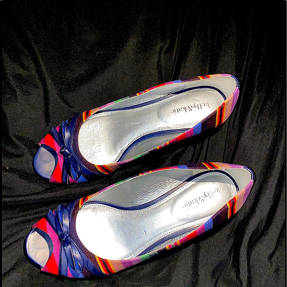 Kelly & Katie striped peep toe wedge